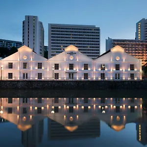 the-warehouse-hotel-singapore-a-member-of-design-hotels.singapore-best-hotels.net/