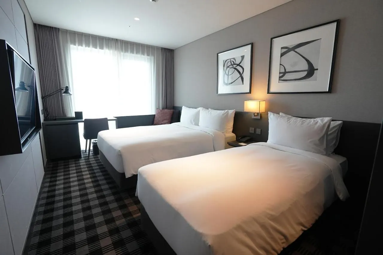 Hotel Marinabay Seoul Ara Gimpo 4*,